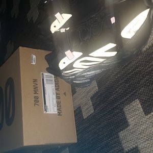 Adidas Yeezy 700 MNVN Boosts